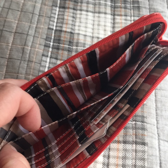 Coach Poppy Double Zip Wallet - Picture 4 of 7